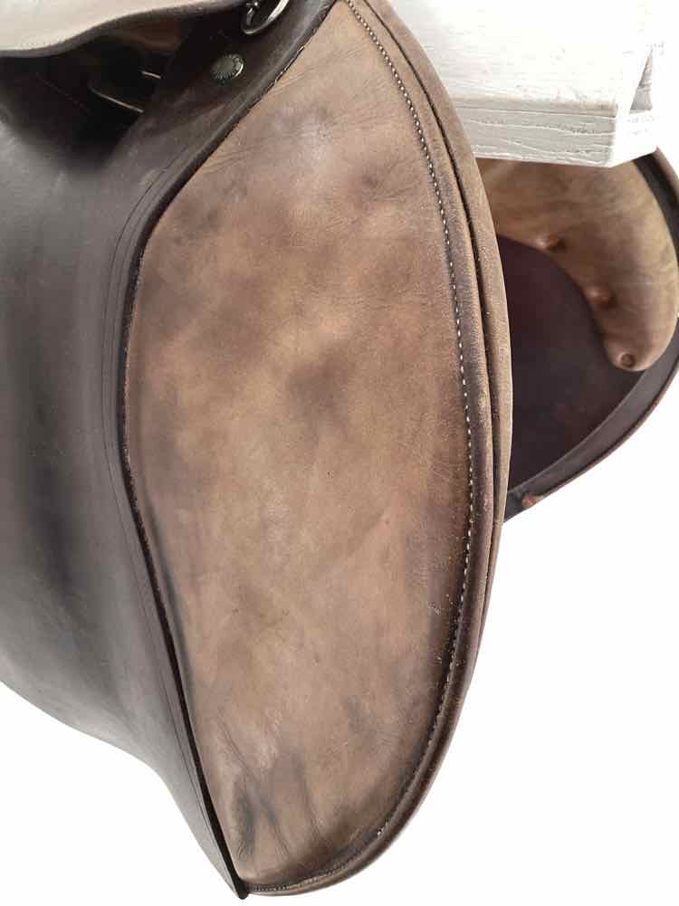 18" Butet used close contact saddle B