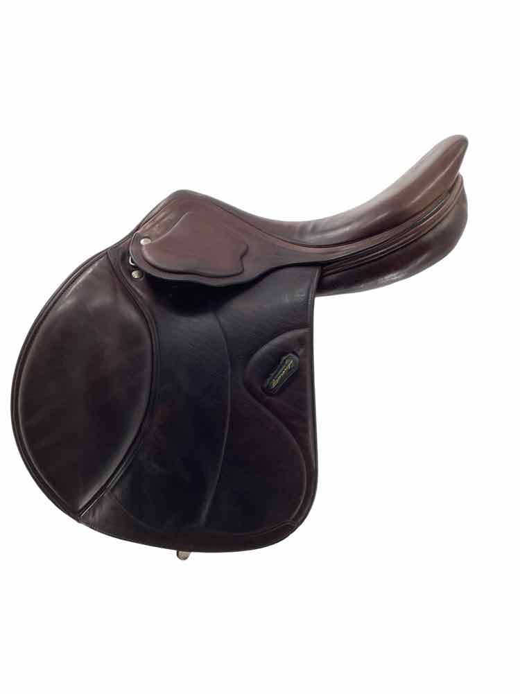 17.5" Amerigo used close contact saddle