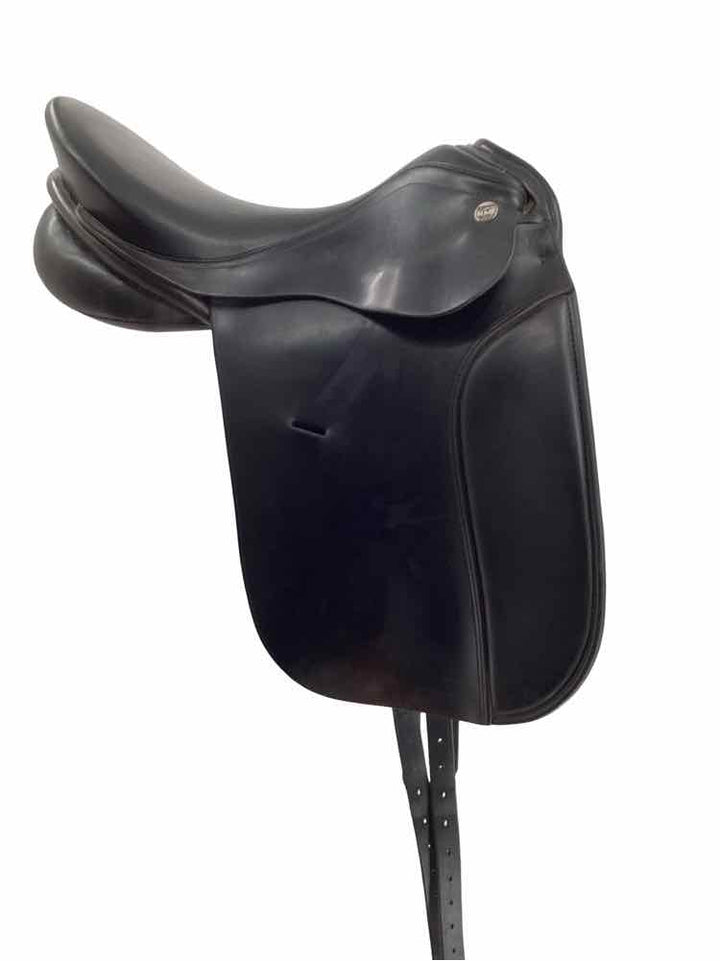 17" Karl Niedersuss used dressage saddle B