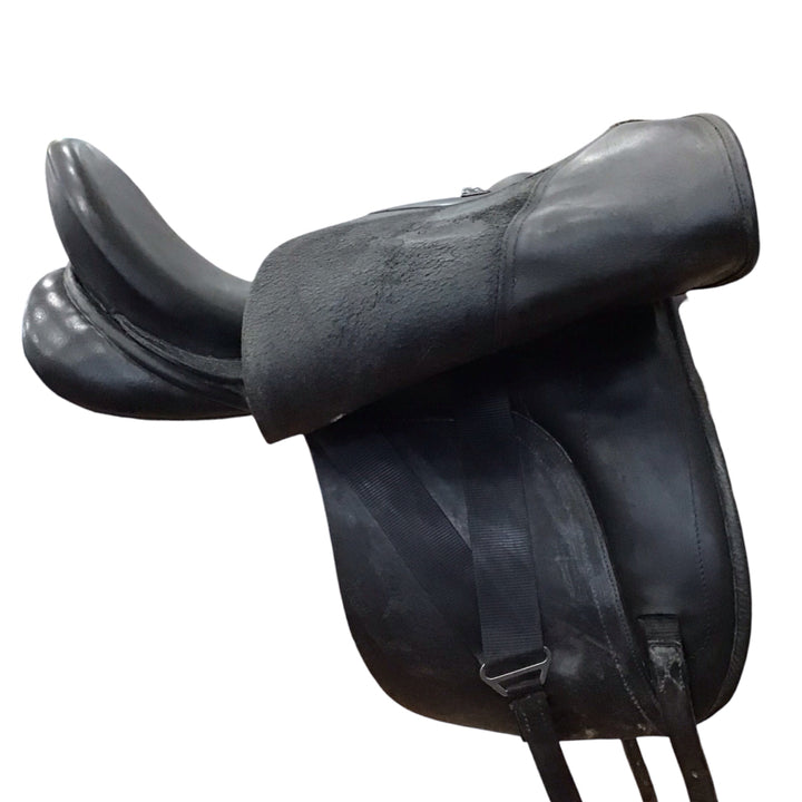 18" Custom Saddlery Wolfgang Solo Wide Used Dressage Saddle - H