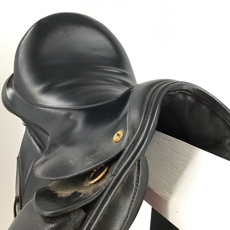 16.5" Black Country Vinici Wide Tree Used Monoflap Dressage Saddle - C