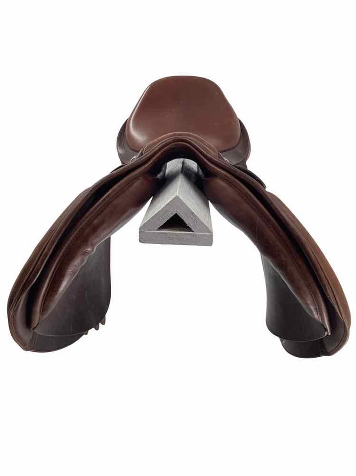 16.5" Collegiate Diploma used close contact saddle