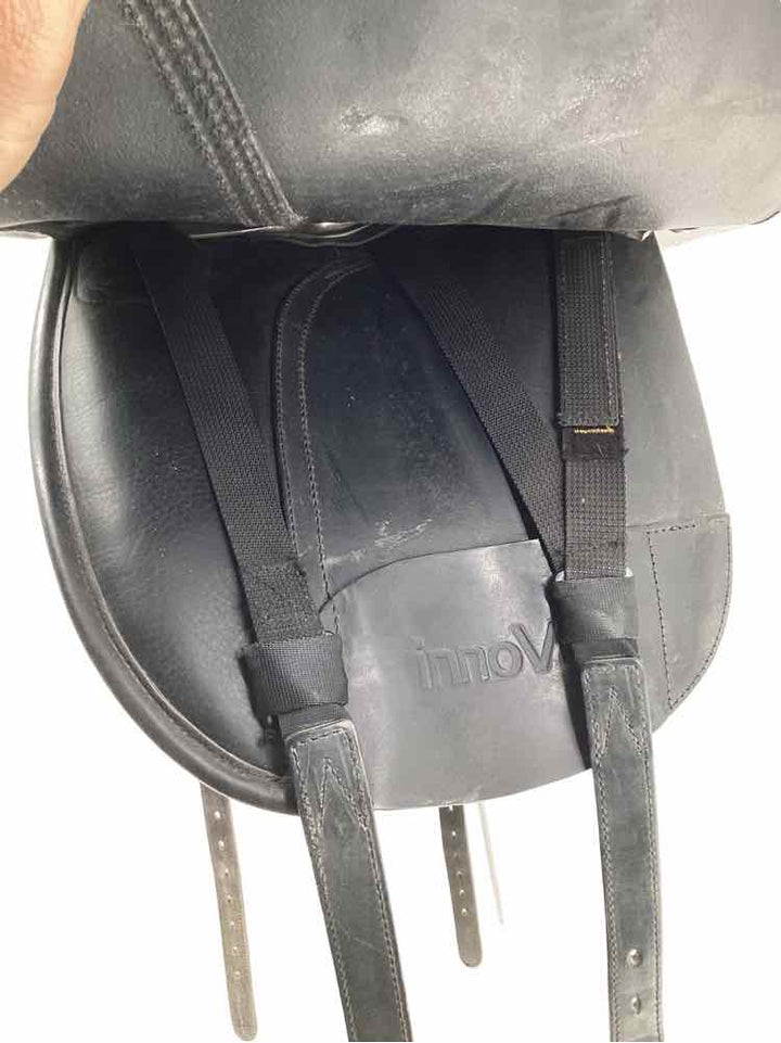 17.5" Bates used adjustable tree dressage saddle
