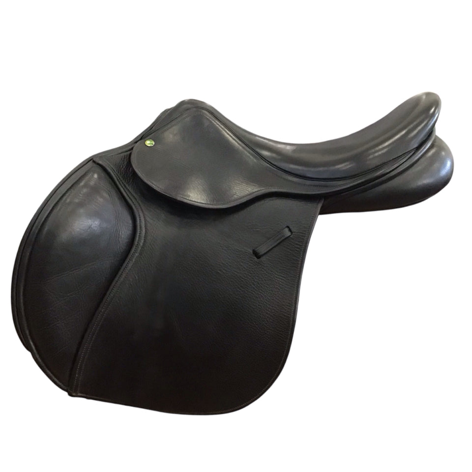 17" County Innovation Narrow Hunter/Jumper Saddle Used - H