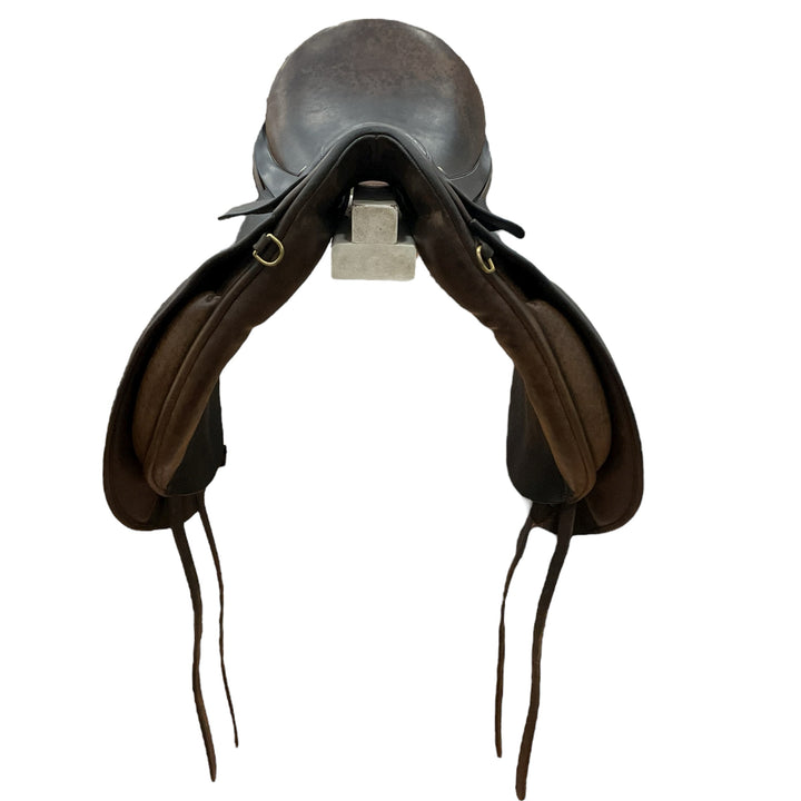 17" Windsor Elite Med/Wide Used Dressage Saddle - H