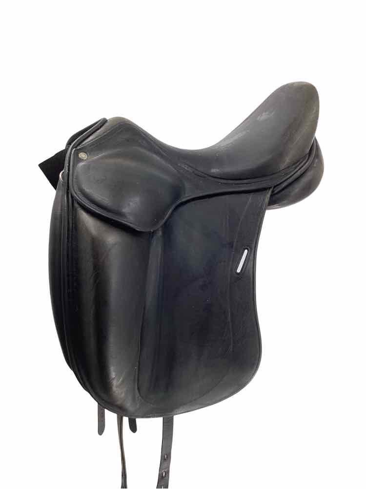 16.5" Luc Childeric used dressage saddle