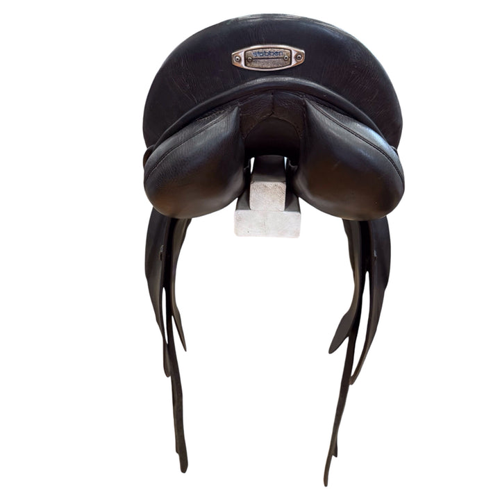 18" Stubben Maestoso De Luxe 28cm Med/Narrow Used Dressage Saddle - H