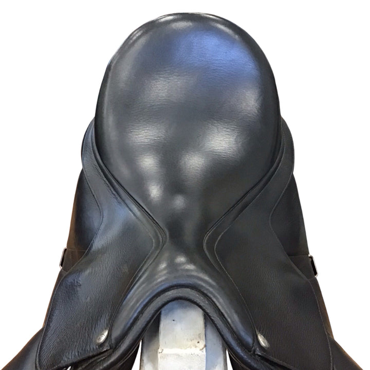 17.5" Bates Dressage+ Adjustable Used Dressage Saddle - H