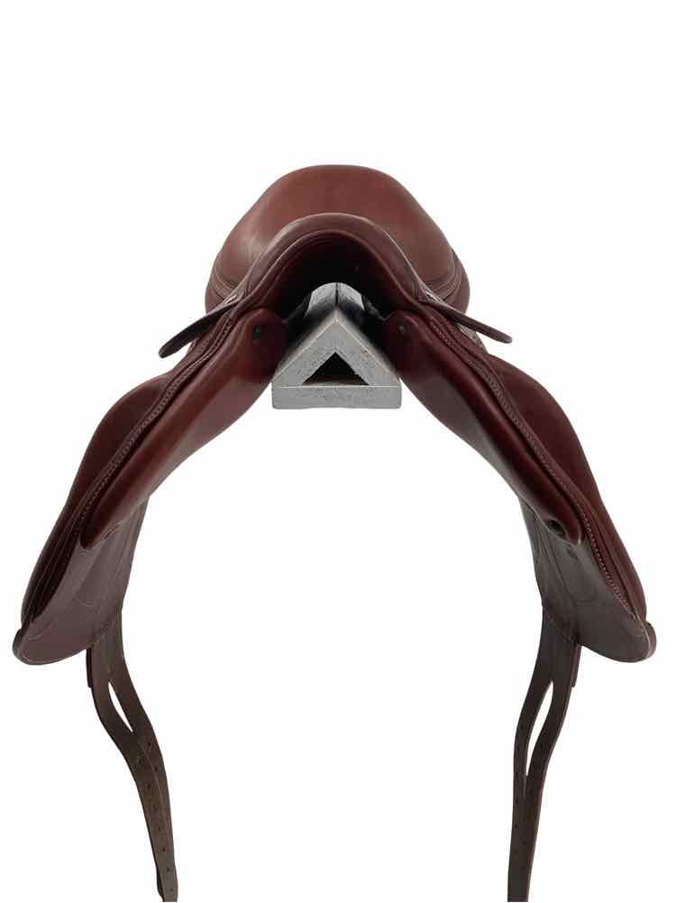 17.5" Devoucoux mono flap used saddle