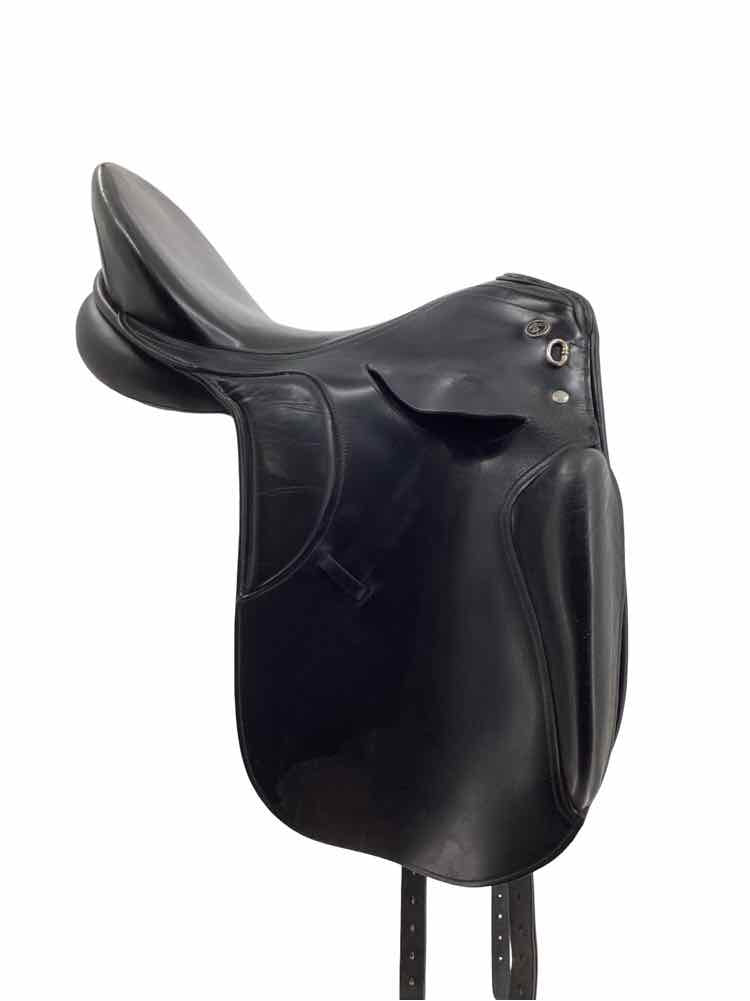 17.5" Kieffer used dressage saddle B