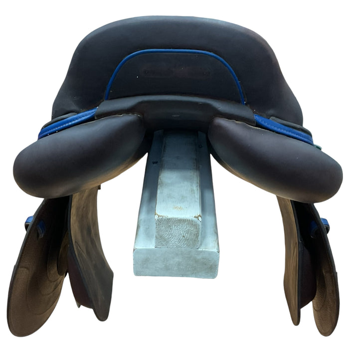 17" CWD SE02 Medium Used Hunter/Jumper Saddle - H