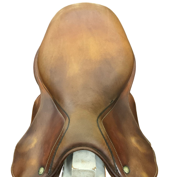 17" Devoucoux Chiberta Medium Used Hunter/Jumper Saddle