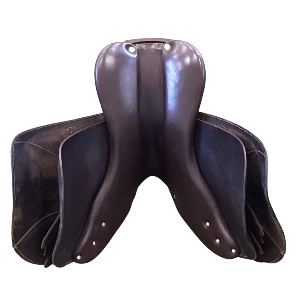 17" HDR Memor-X Medium Used Hunter/Jumper Saddle - H