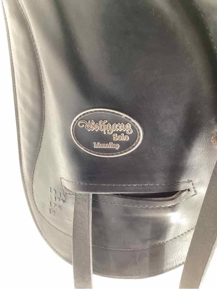 17.5" Custom Saddlery Wolfgang Solo used dressage saddle