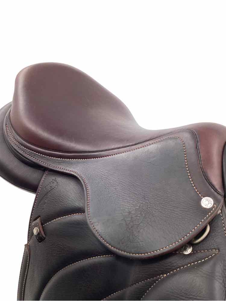 17" Antares used close contact saddle wool flocked