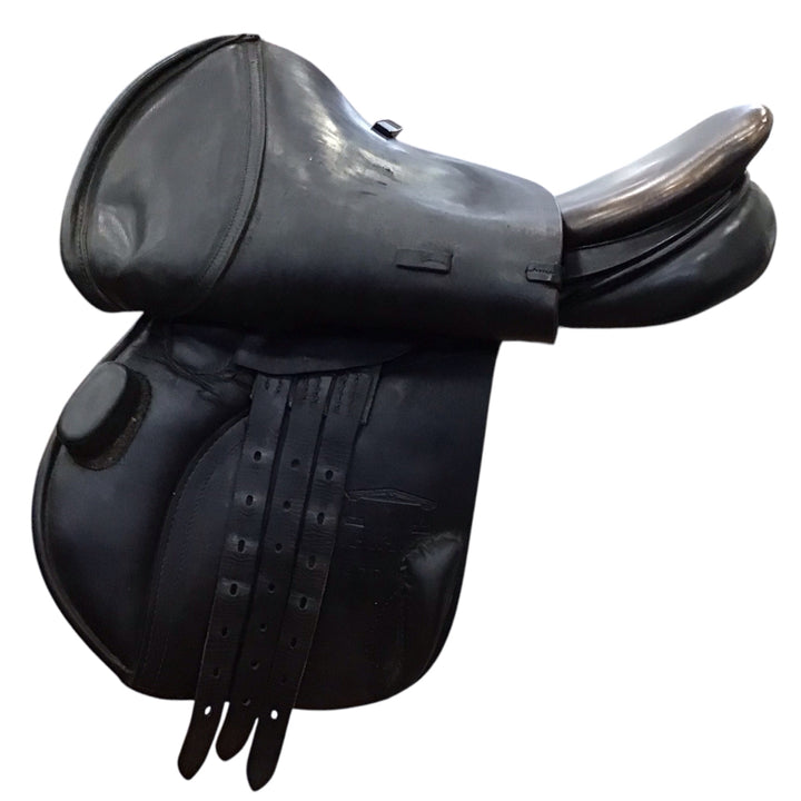 17.5" Albion Medium/Wide Used Hunter/Jumper Saddle - H