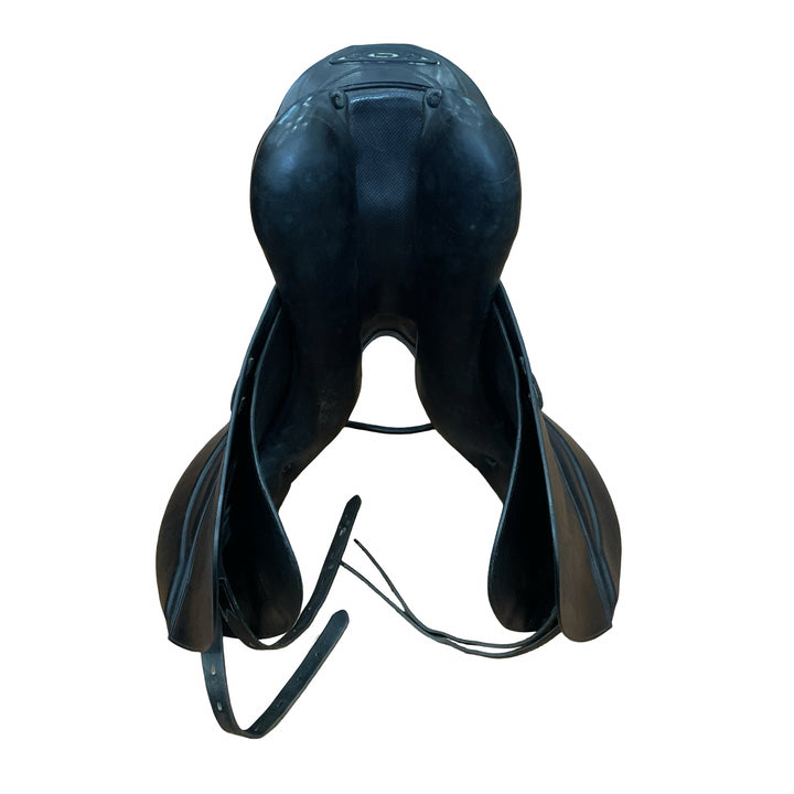 17" Prestige X-Helen 33cm Medium Used Dressage Saddle