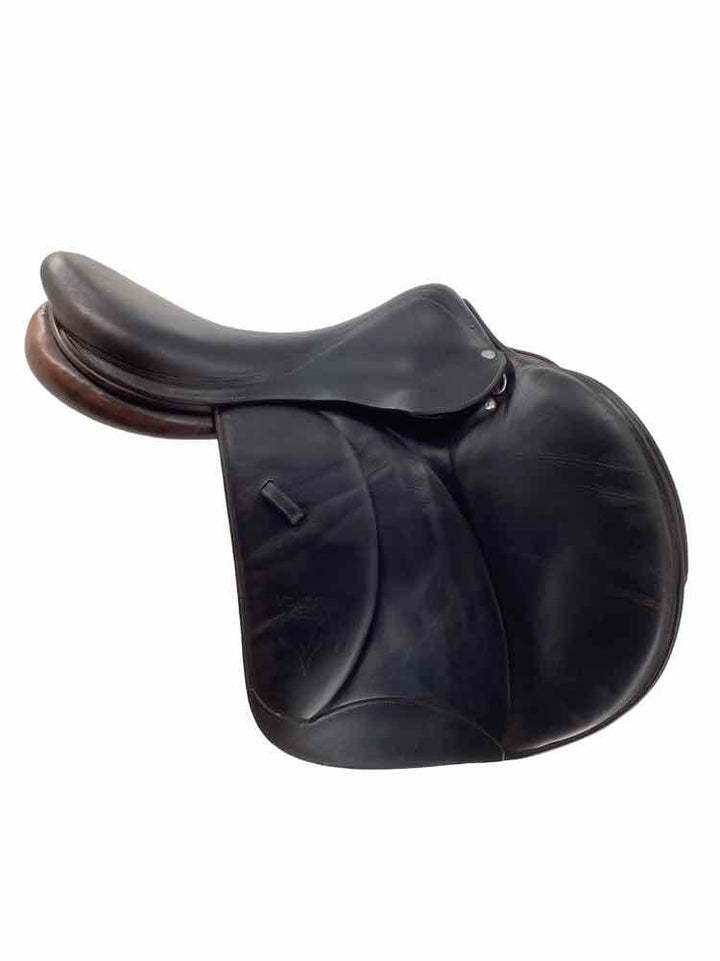 18" Voltaire palm beach with very forward flap used close contact saddle