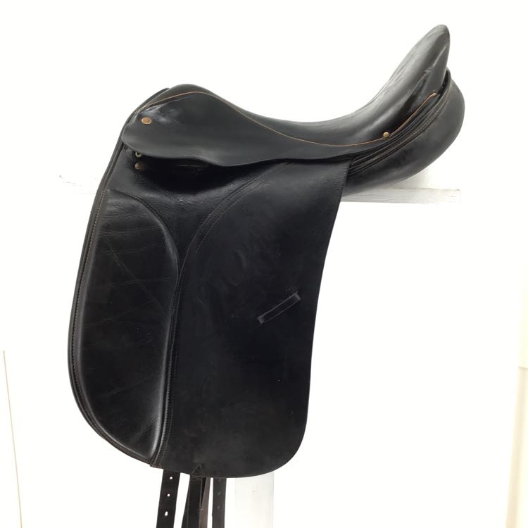 16" Crosby used dressage saddle B