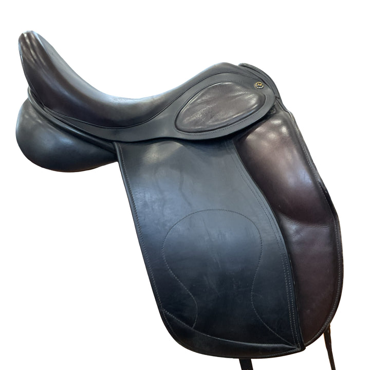 17" Hulsebos Dress Med/Wide Used Dressage Saddle