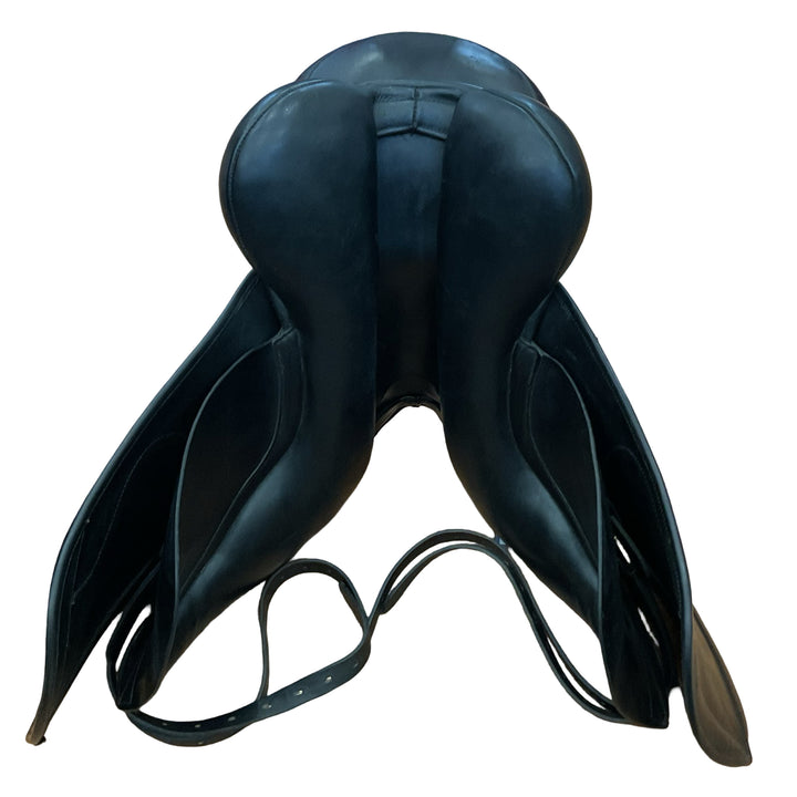 17" Hulsebos Dress Med/Wide Used Dressage Saddle