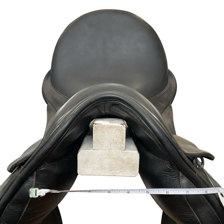 17.5" Trilogy Verago Elite Med/Wide Used Dressage Saddle