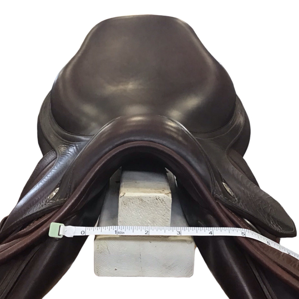 17.5" CWD SE03 Medium Used Hunter/Jumper Saddle - H