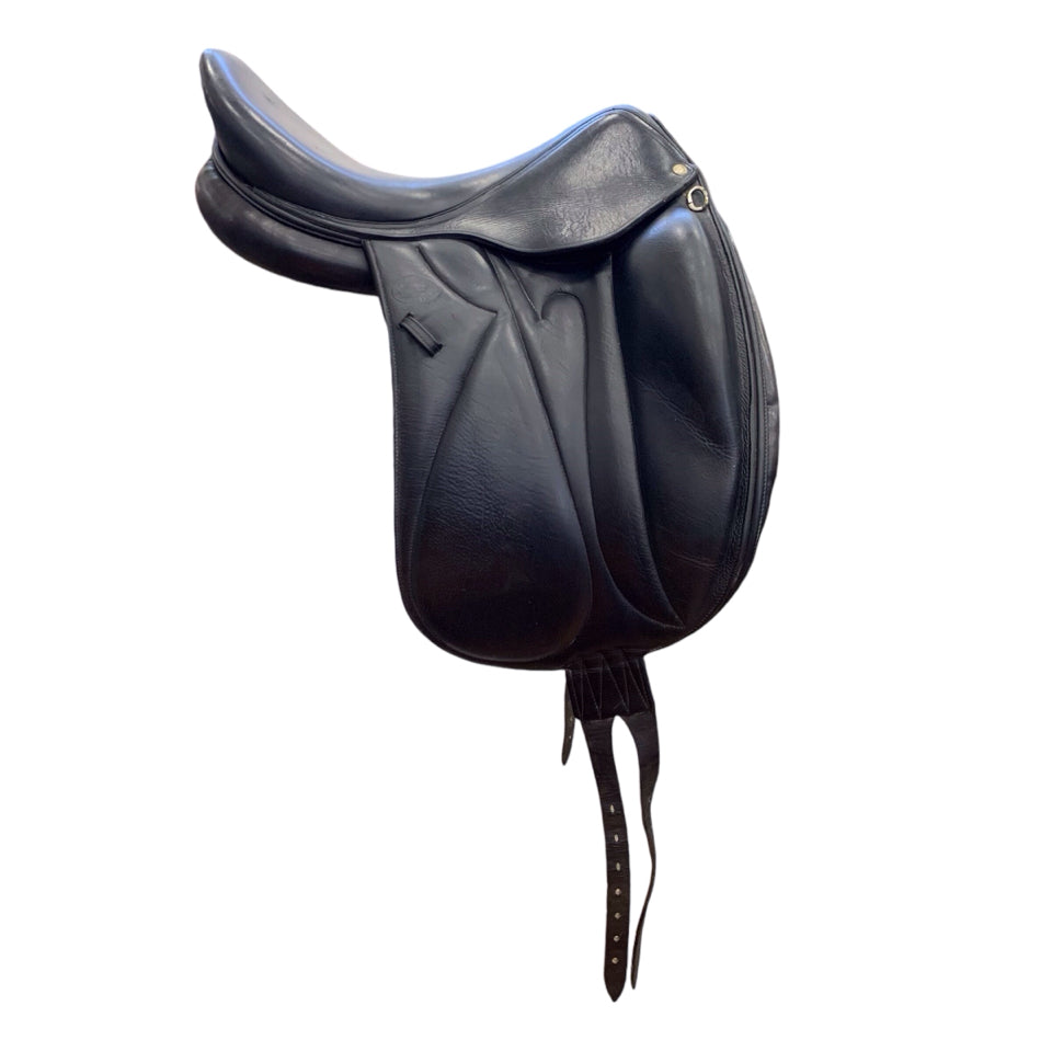 18" Devoucoux Makila Medium Used Dressage Saddle - H