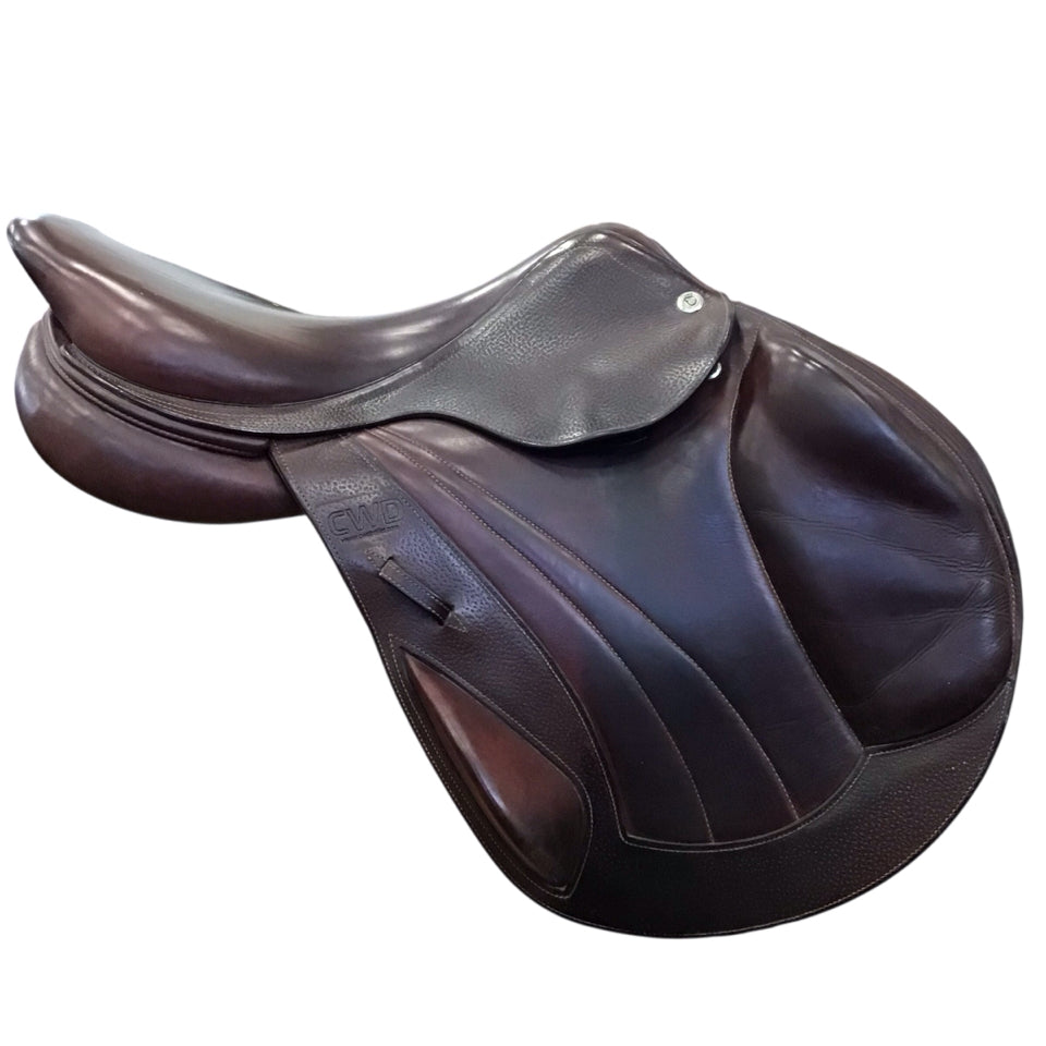 17.5" CWD SE09 Medium Used Hunter/Jumper Saddle - H