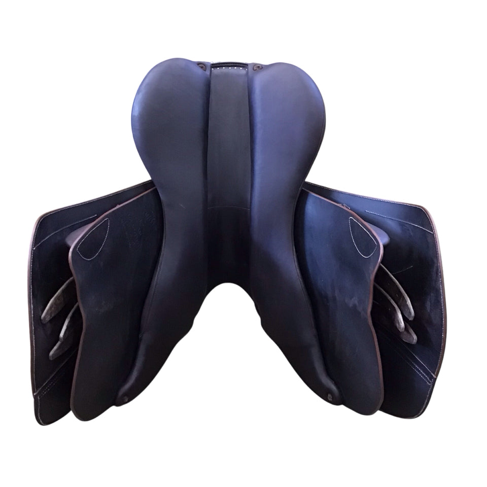 17.5" Arion J2 Wide Used Hunter/Jumper Saddle - H