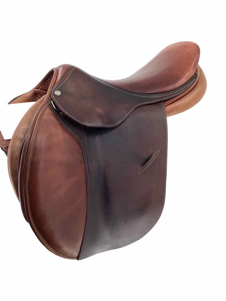 17" Luc Childeric used close contact saddle B