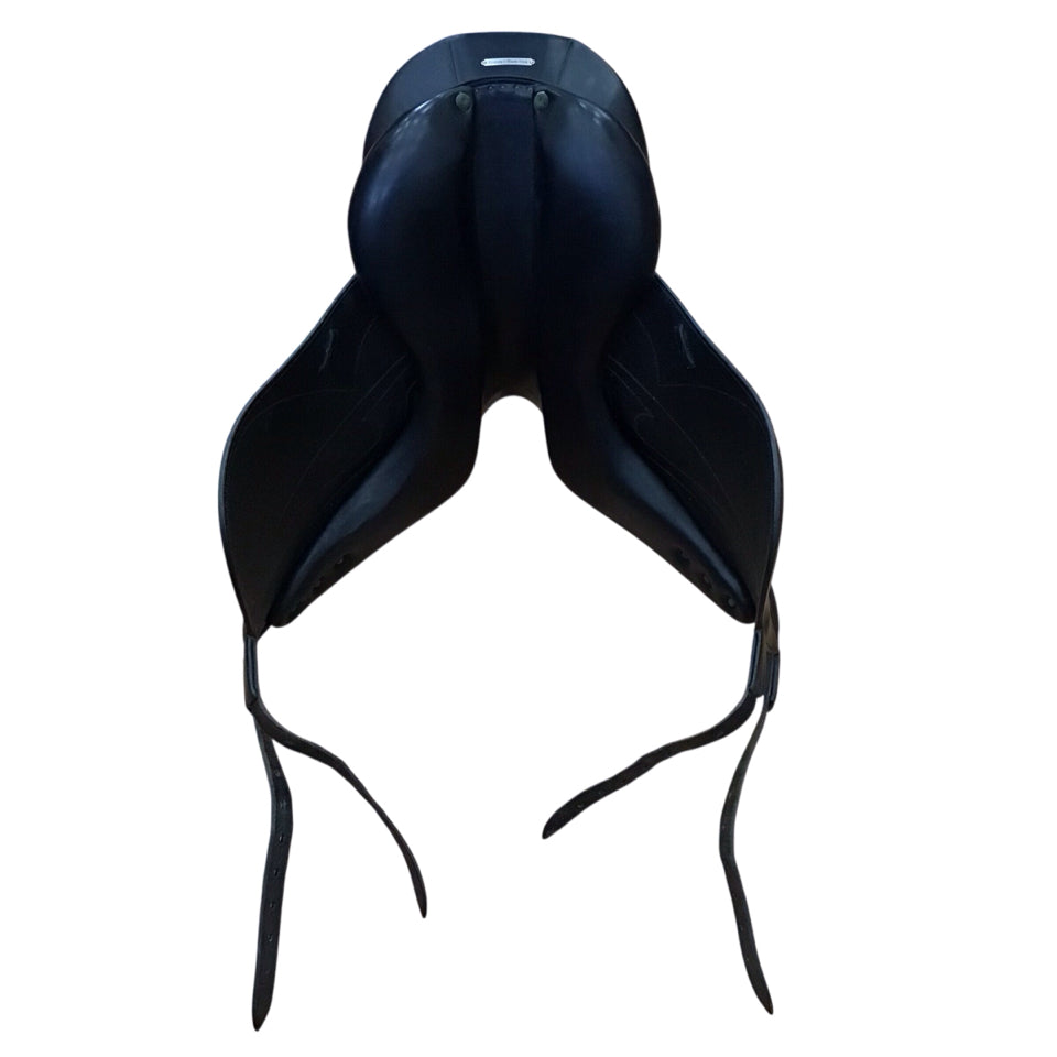 18" Devoucoux Makila Medium Used Dressage Saddle - H