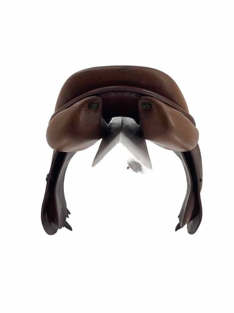 16.5" Devoucoux Socoa used close contact saddle B