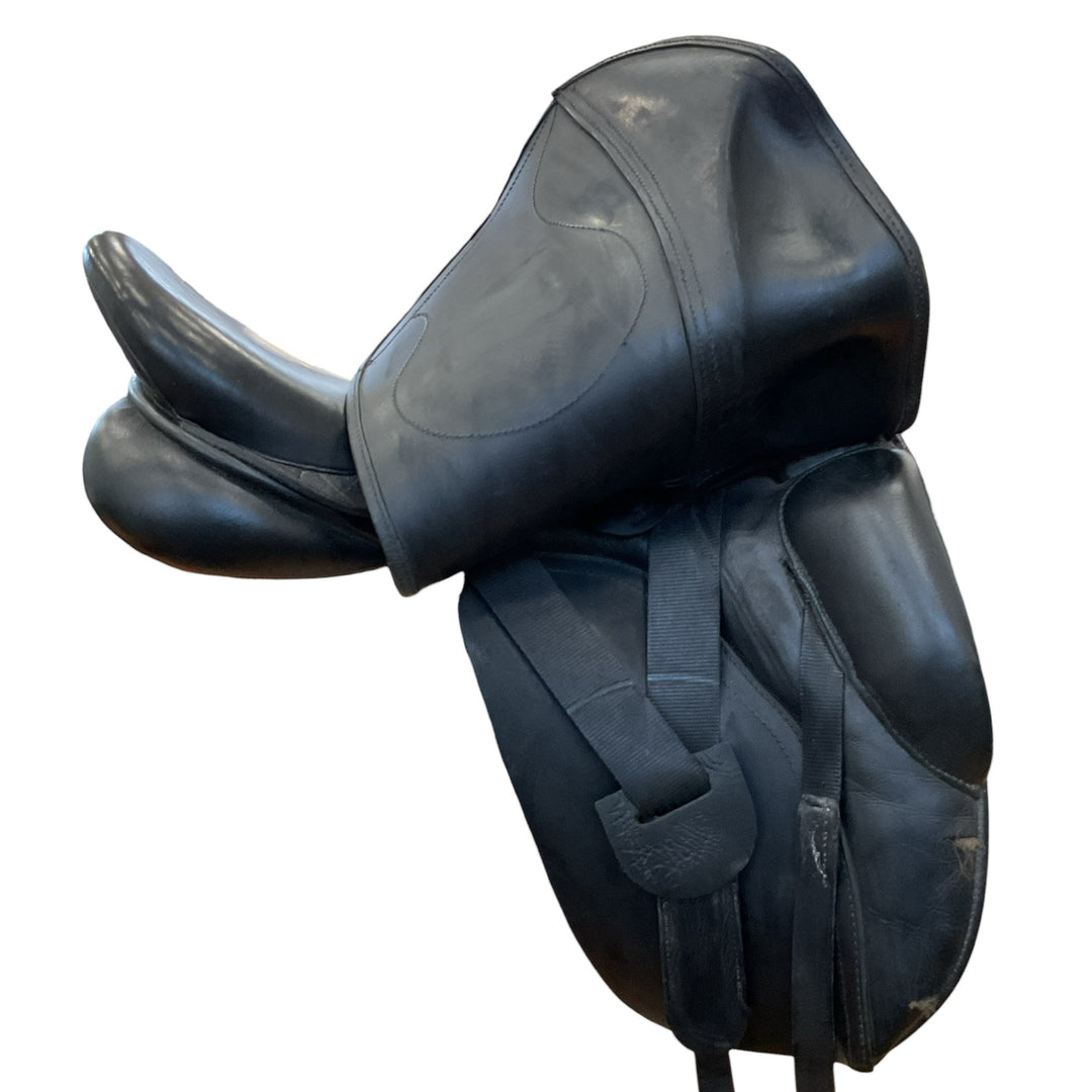 18" Hulsebos WB4 Med/Wide Used Dressage Saddle - H