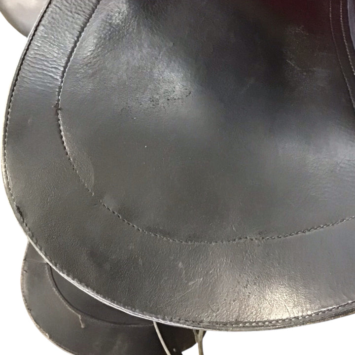17.5" Custom Saddlery Laguna Med/Wide Used Dressage Saddle - H
