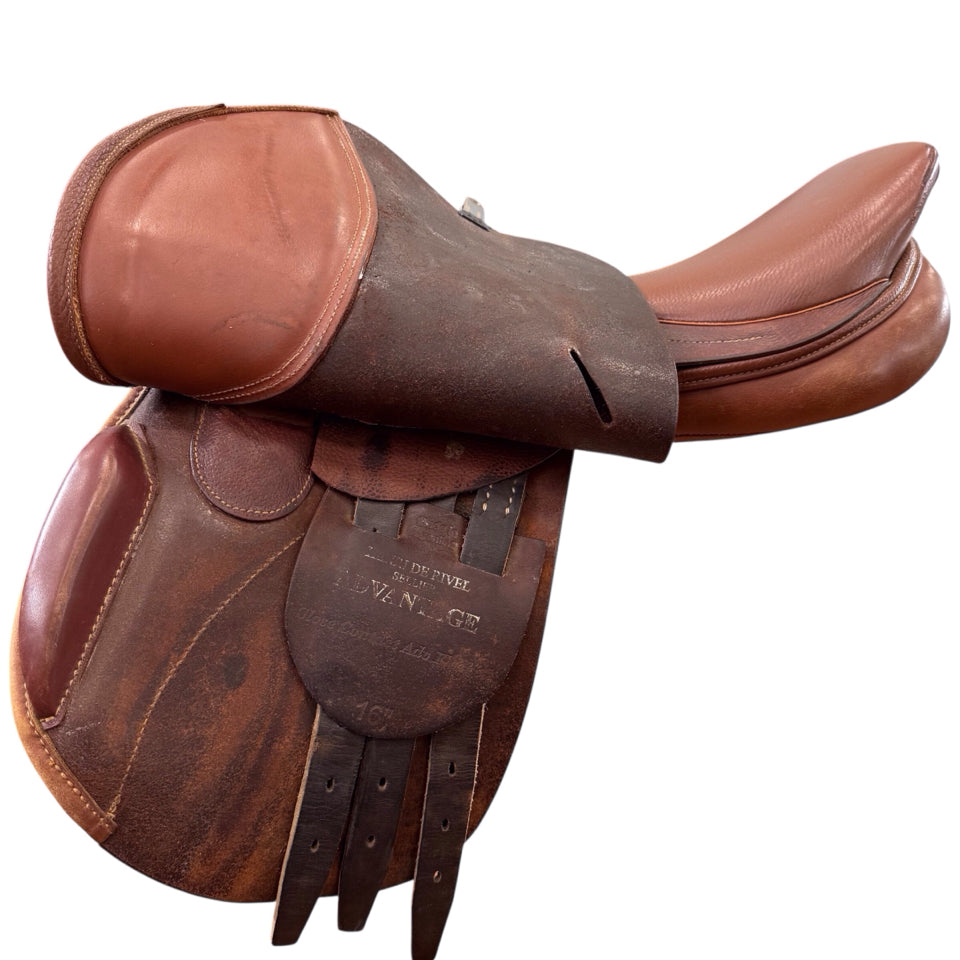 16" HDR Advantage Flocked Wide Used Childs Hunter/Jumper Saddle - H