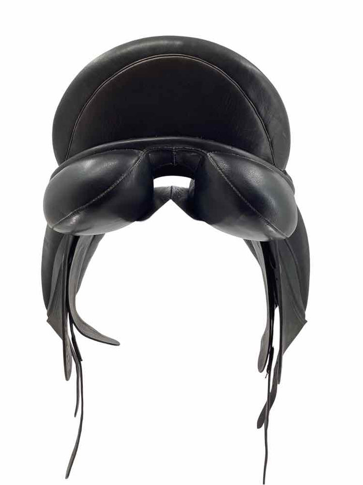 17.5" Jeremy Rudge used dressage saddle B