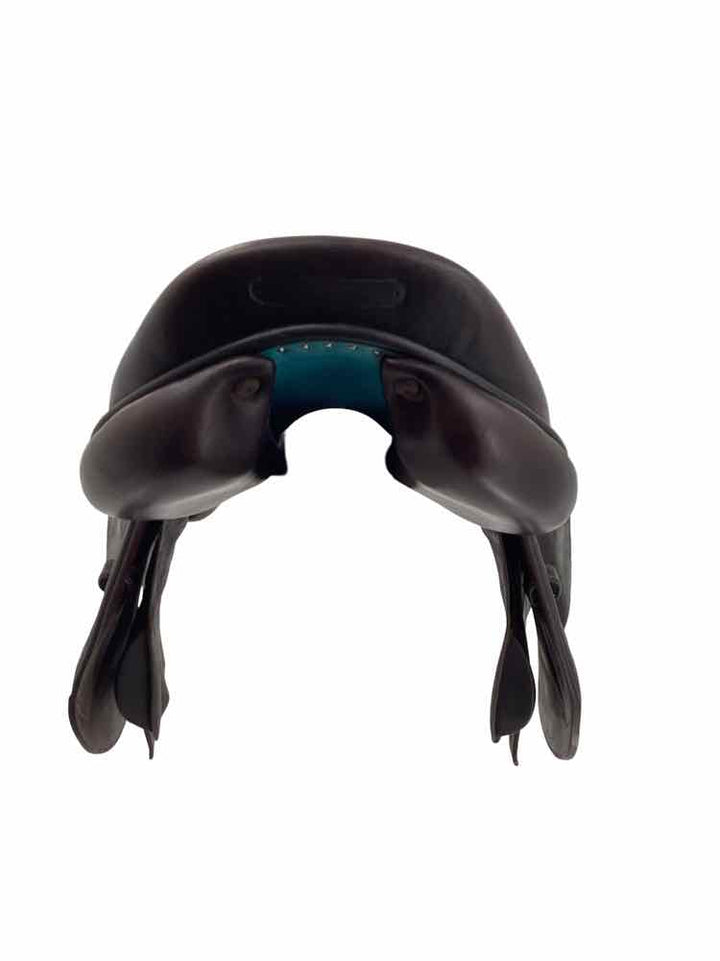 16.5' Voltaire used close contact saddle B