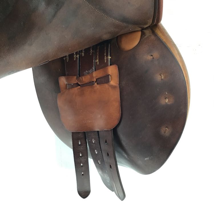 17" Hermes M tree used close contact saddle B