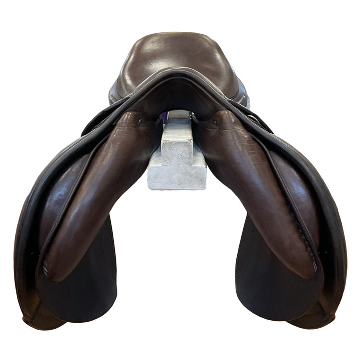 17.5" Intrepid International Pro-Trainer Adjustable Used Hunter/Jumper Saddle