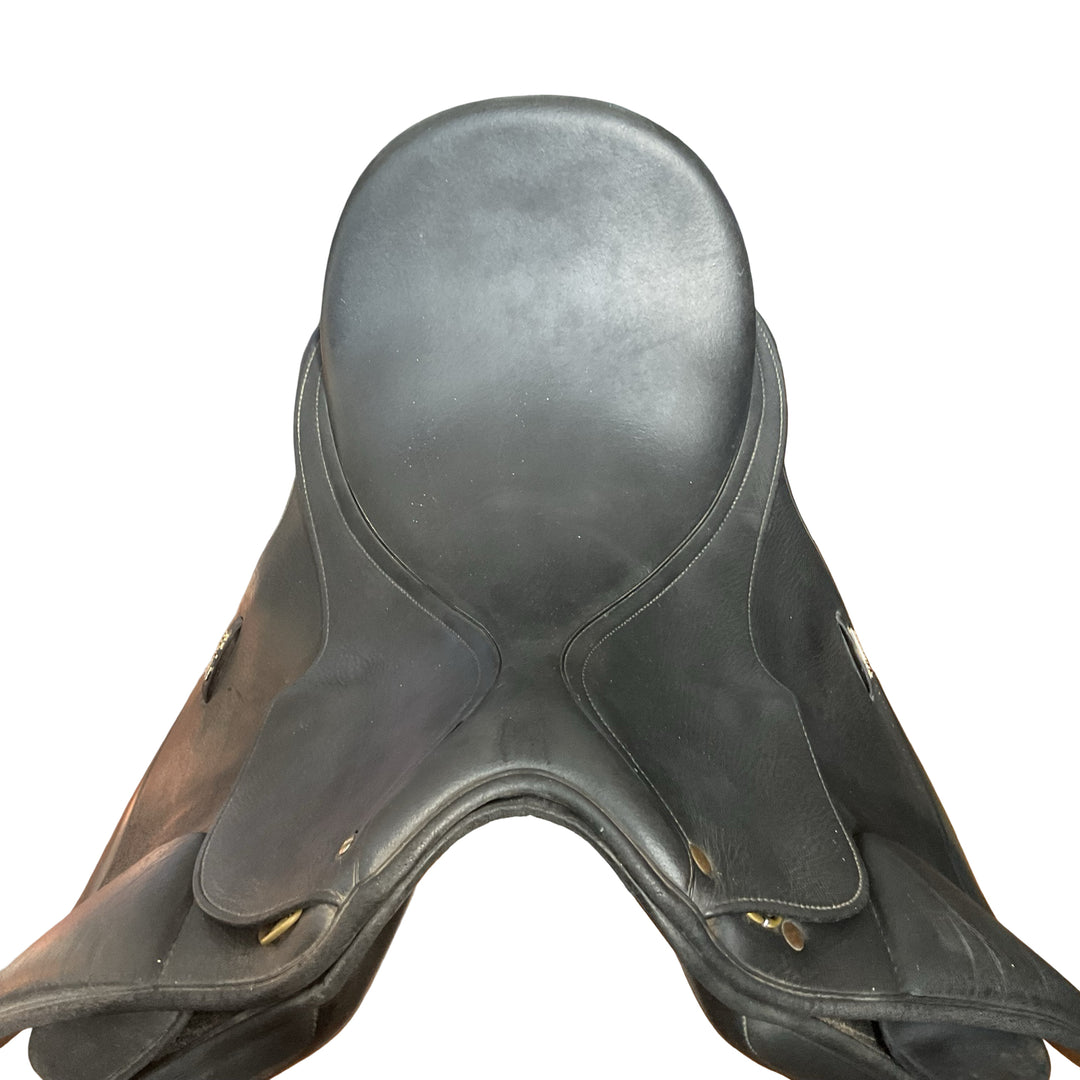 17.5" Wintec Isabell Werth Adjustable Used Dressage Saddle