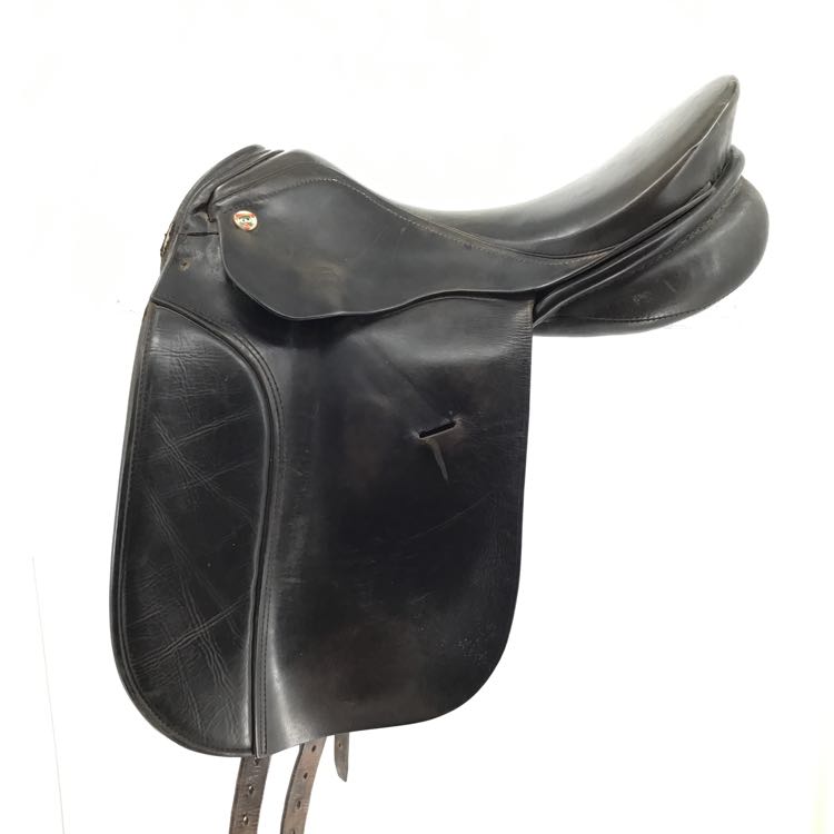 18" Karl Niedersuss Wide Used Dressage Saddle - B