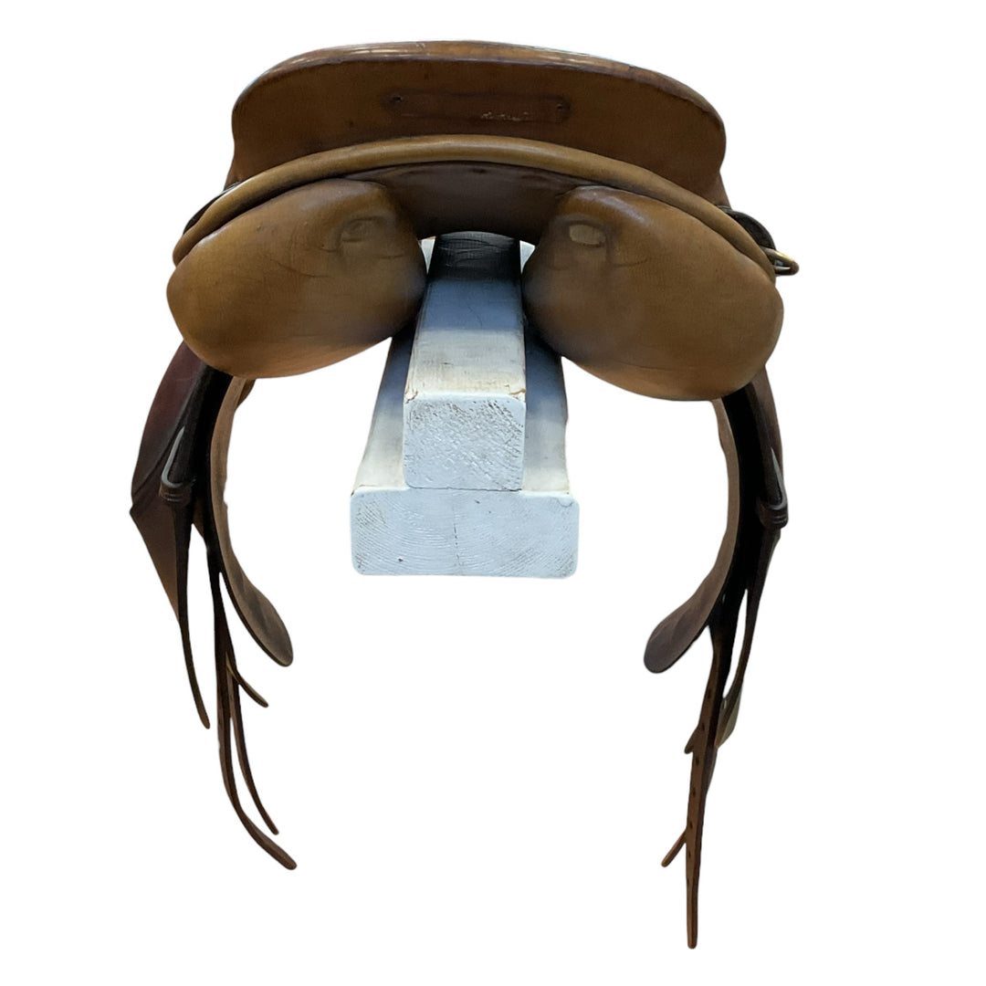 16" Beval Devon 2000 Medium Used Childs Hunter/Jumper Saddle - H