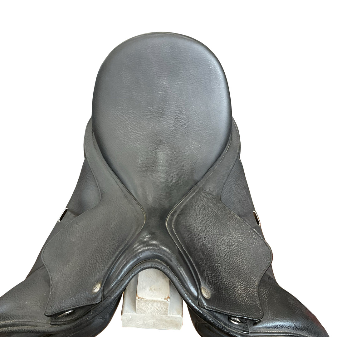 18" Bates Isabell Werth Adjustable Used Dressage Saddle