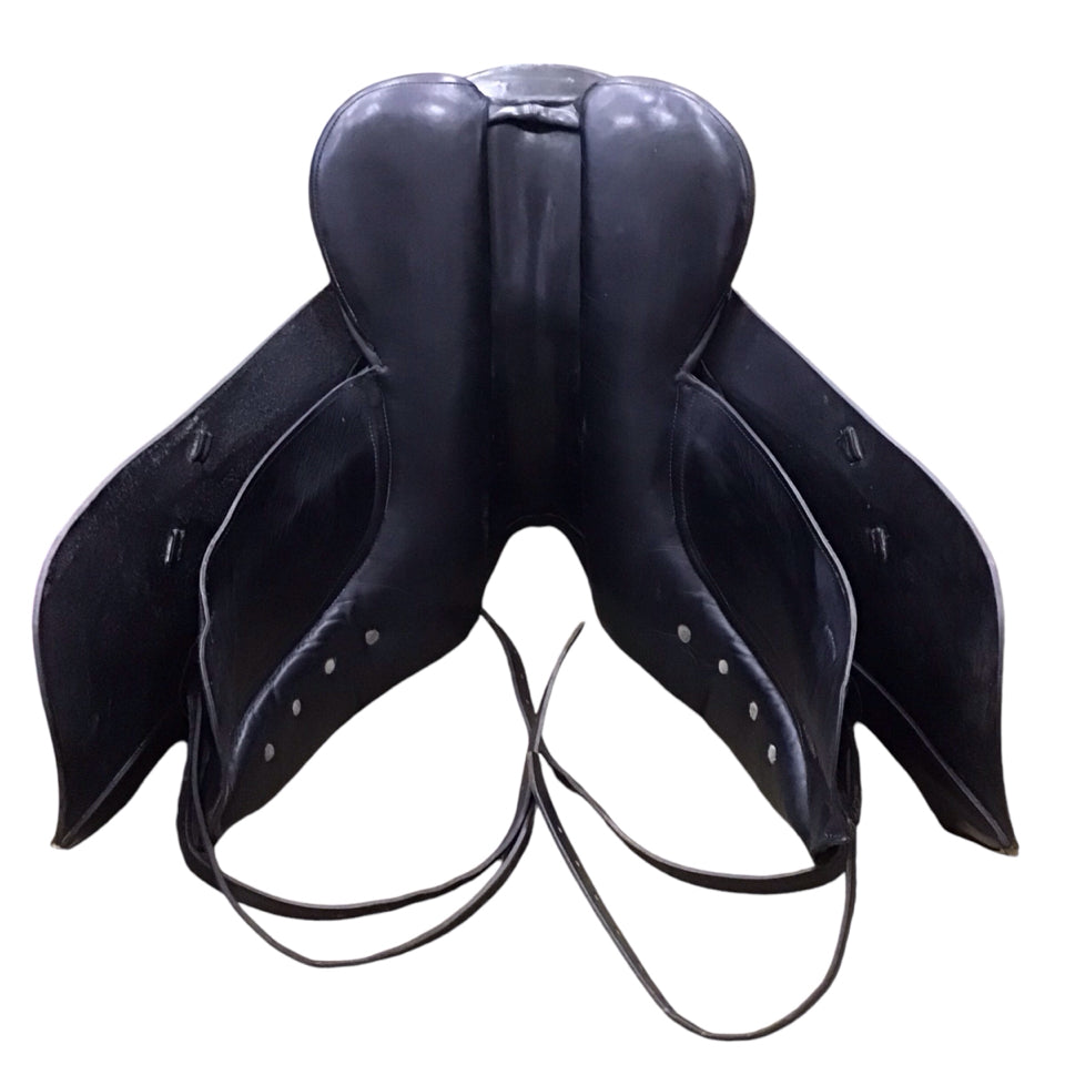 17" Albion SLK Medium/Wide Used Dressage Saddle - H