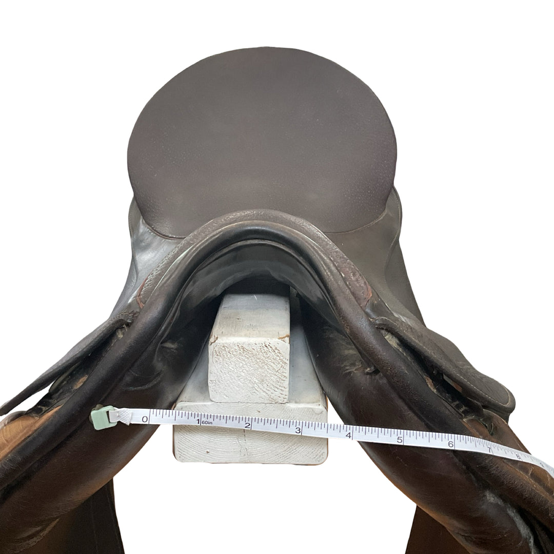 17" Thoroughbred Medium Used Dressage Saddle