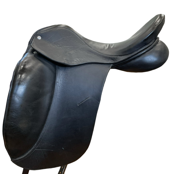 18" Custom Saddlery Wolfgang Valor Med/Wide Used Dressage Saddle