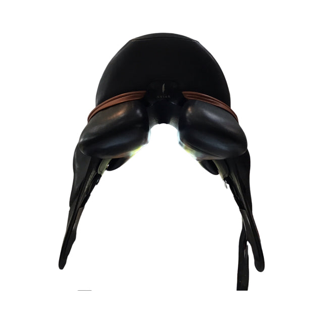 18" Aviar by Custom Saddlery Rook Medium Tree Used Monoflap Dressage Saddle - C