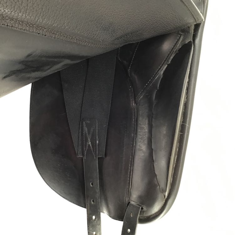 17" Karl Niedersuss Olympik used dressage saddle B