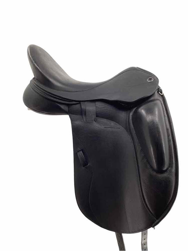 17.5" Veritas used dressage saddle B